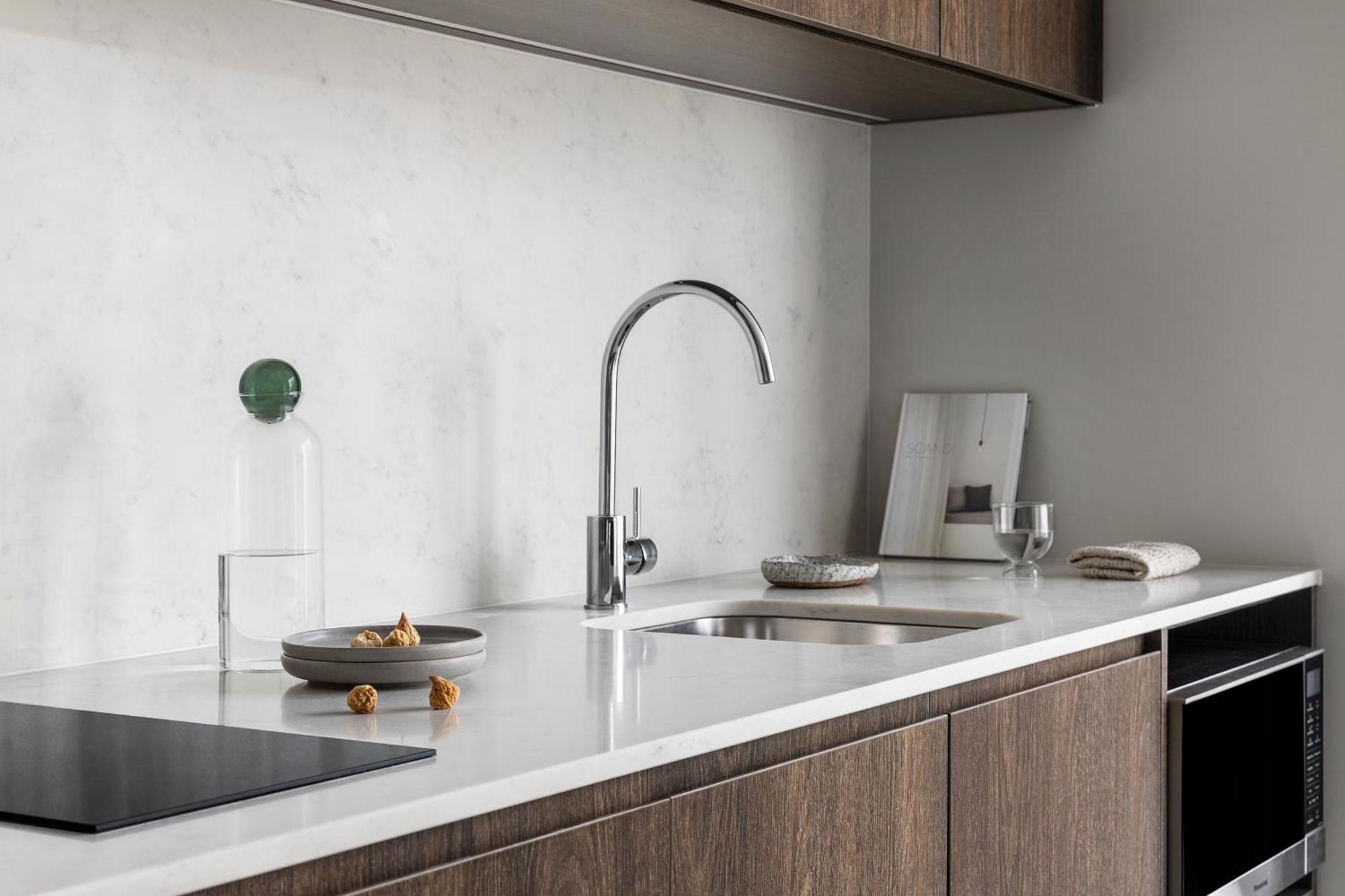 オークウッド プレミア メルボルンアパートホテル エクステリア 写真 A kitchen faucet