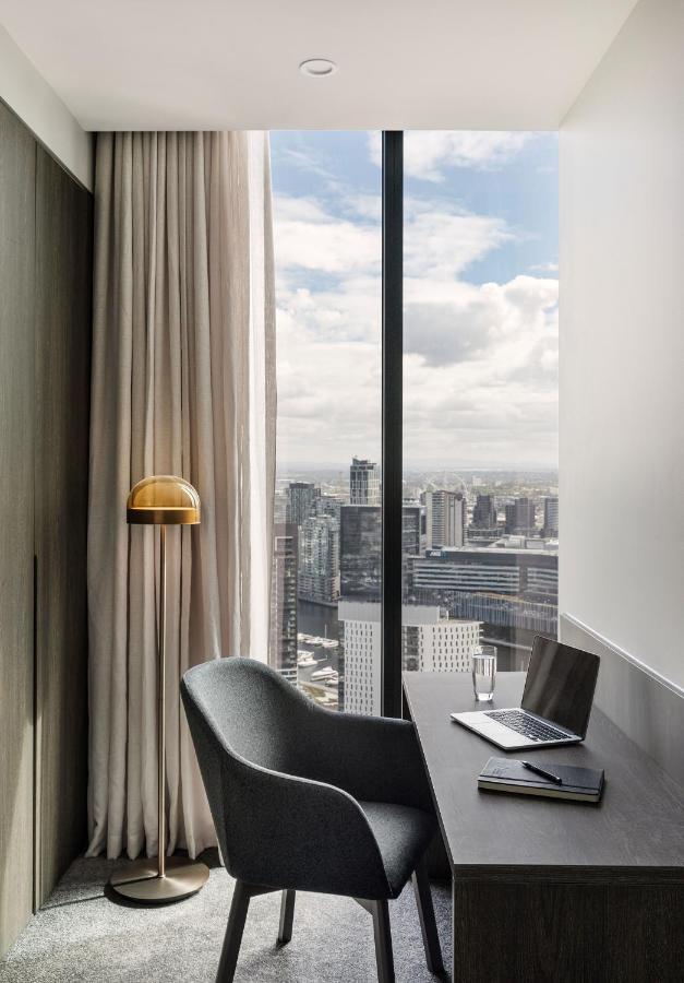 オークウッド プレミア メルボルンアパートホテル エクステリア 写真 The Standard Bangkok